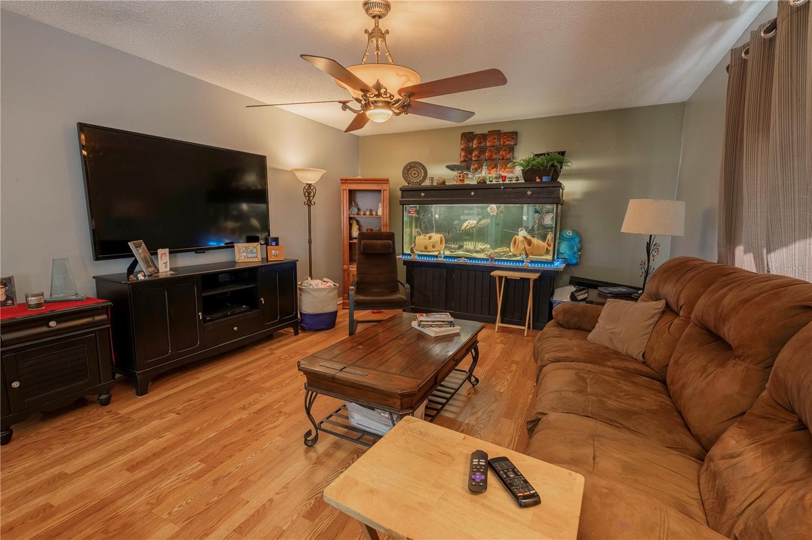 3216 WHITE BLOSSOM LANE