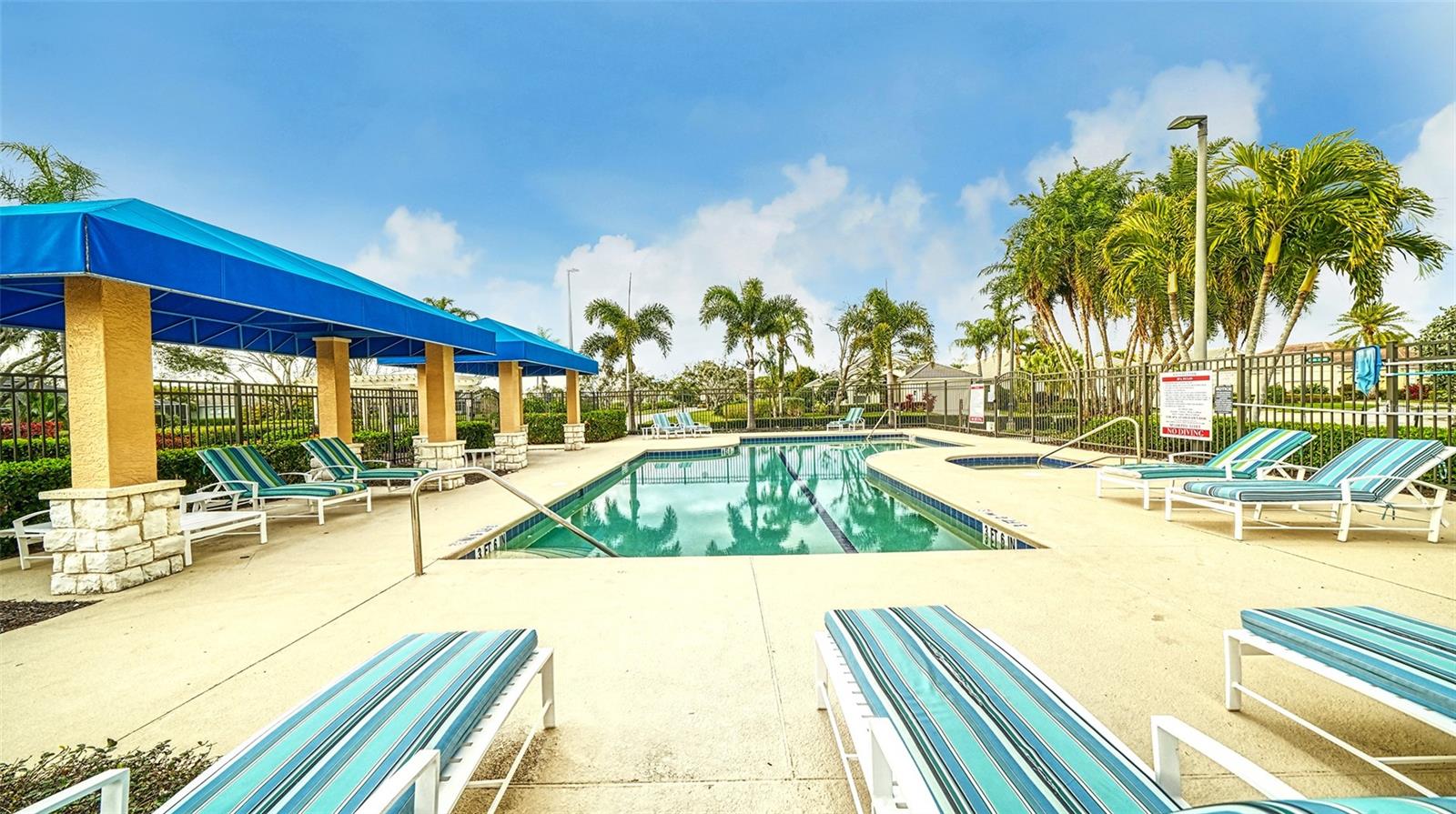 WISTERIA PARK - Residential