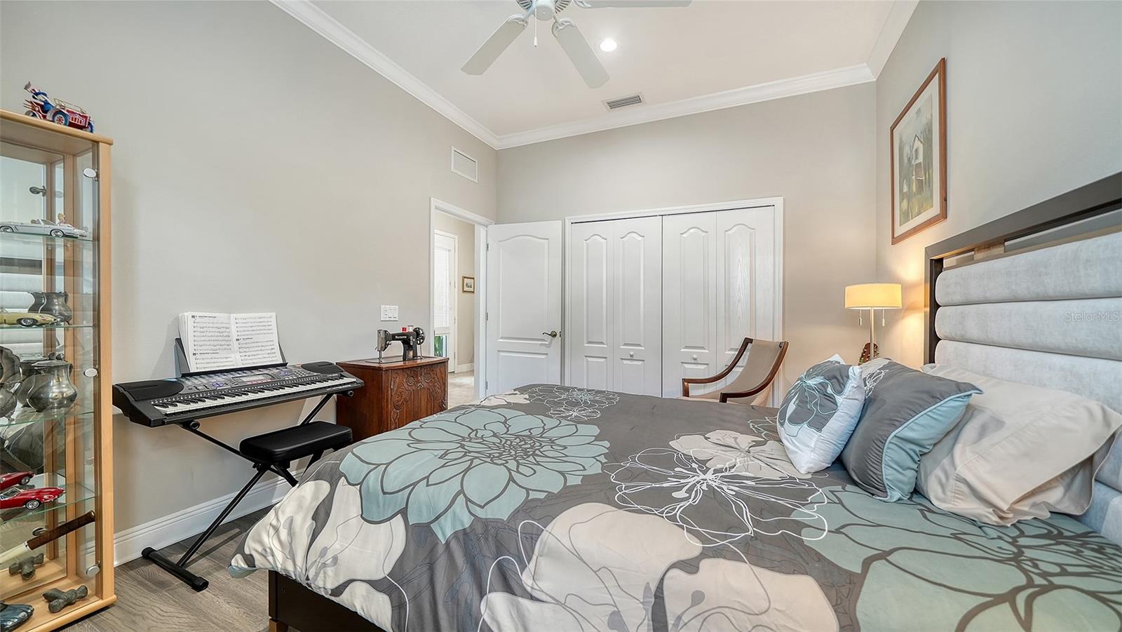 WISTERIA PARK - Residential