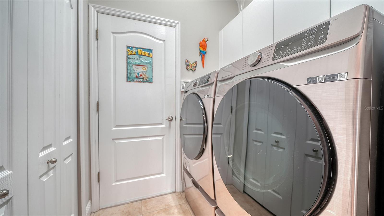 WISTERIA PARK - Residential