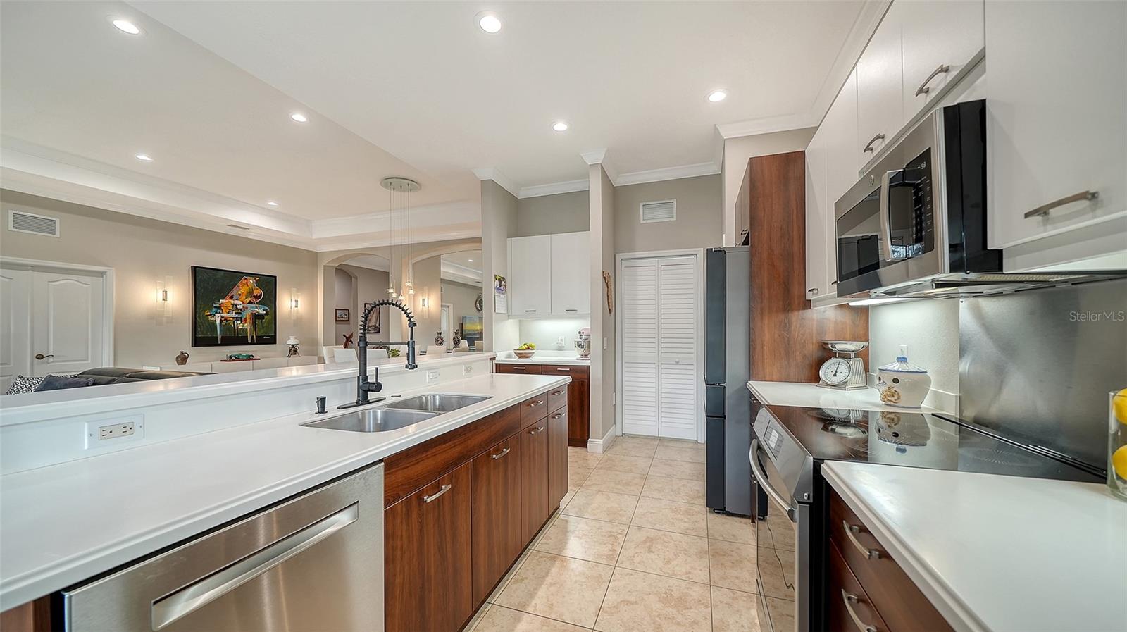 WISTERIA PARK - Residential