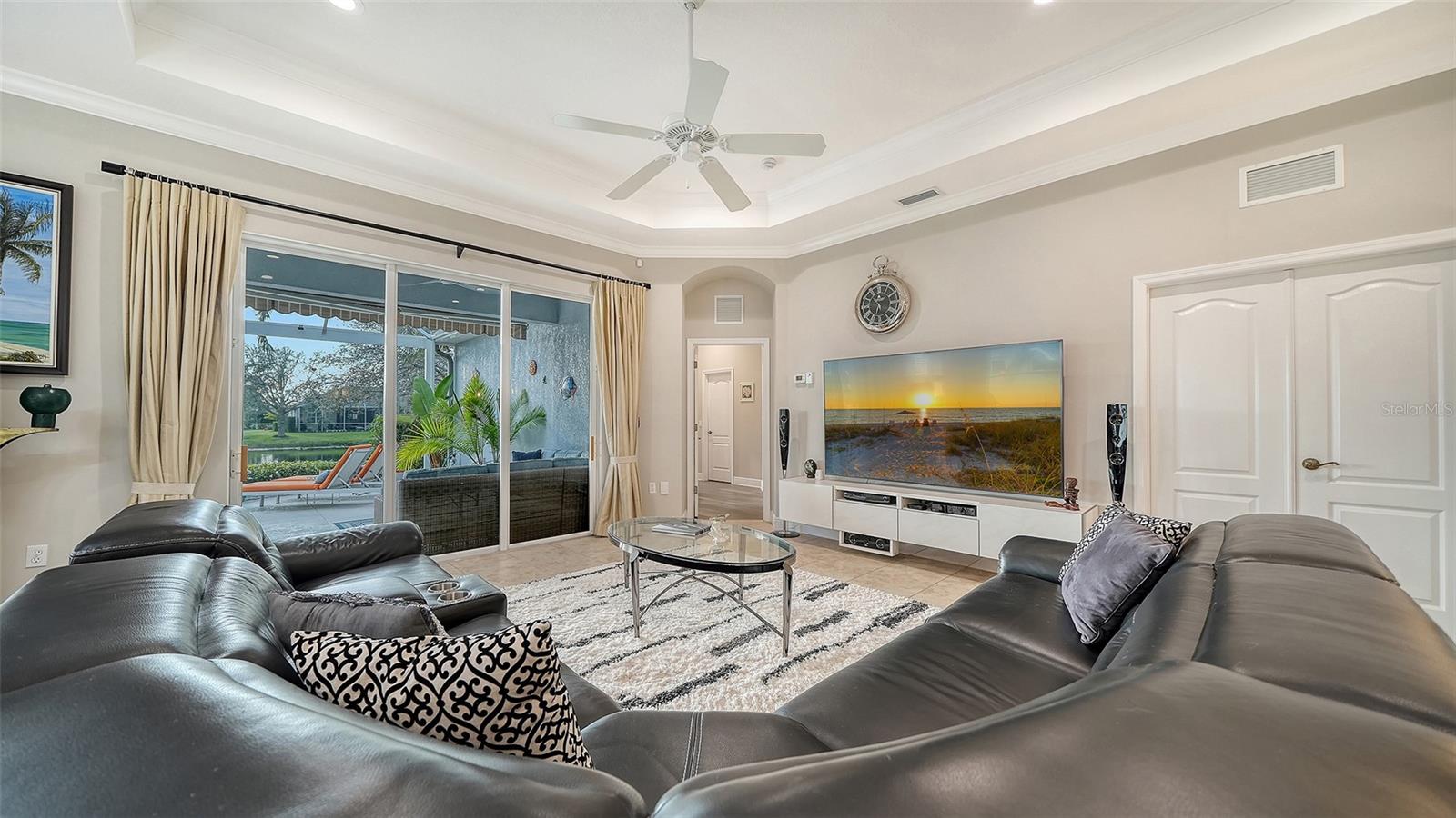 WISTERIA PARK - Residential