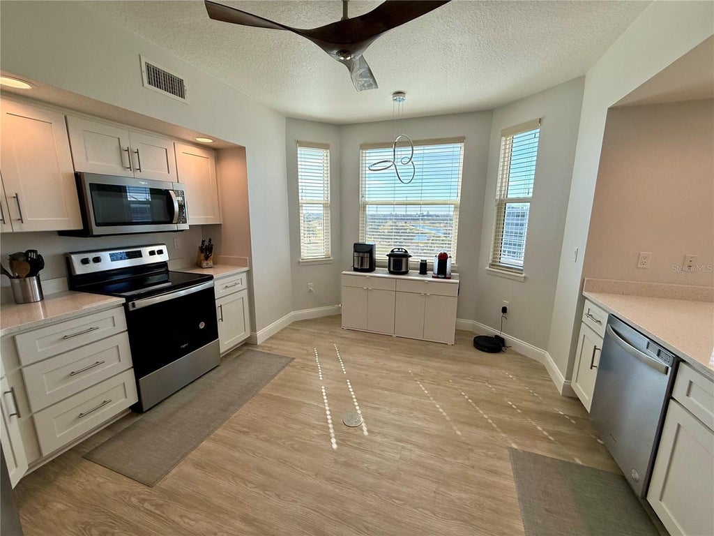 Photo of 960 Starkey Road #10501, Largo, FL 33771 (MLS # TB8550209)
