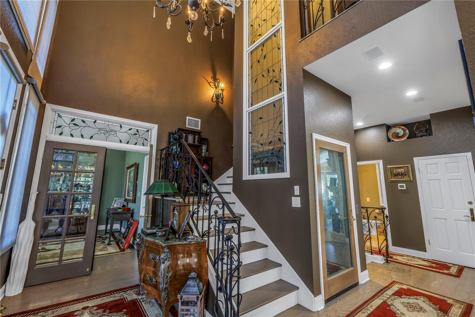 IBIS COVE - Residential