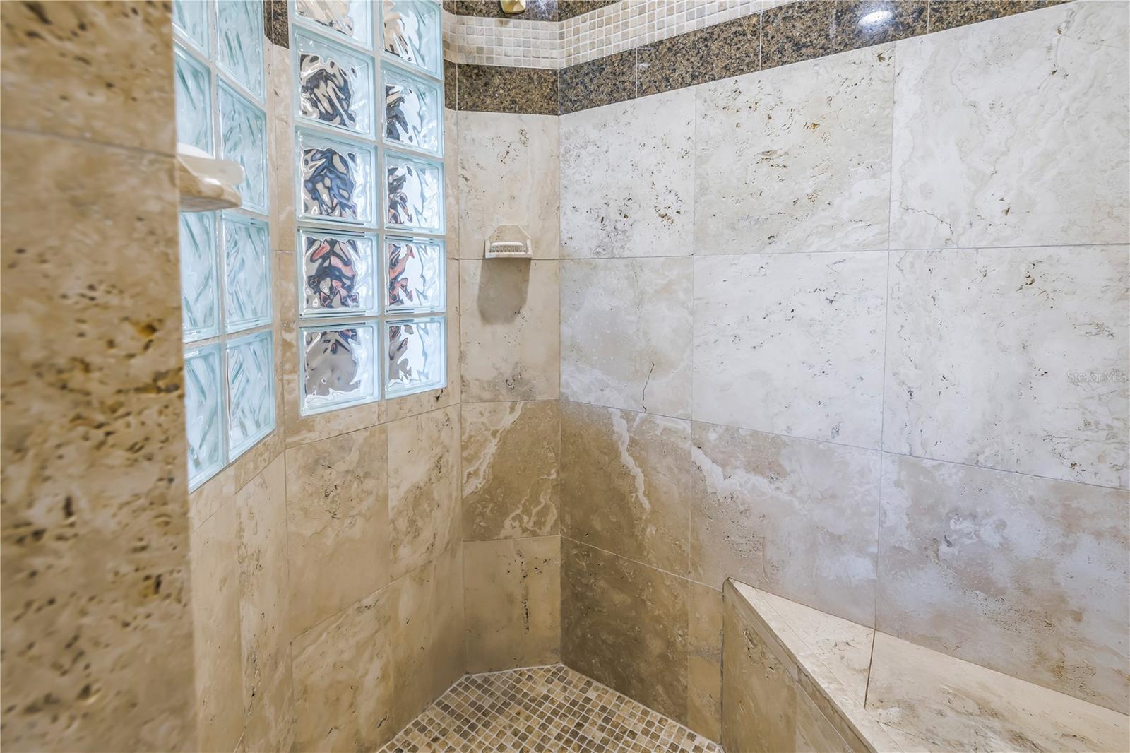 IBIS COVE - Residential