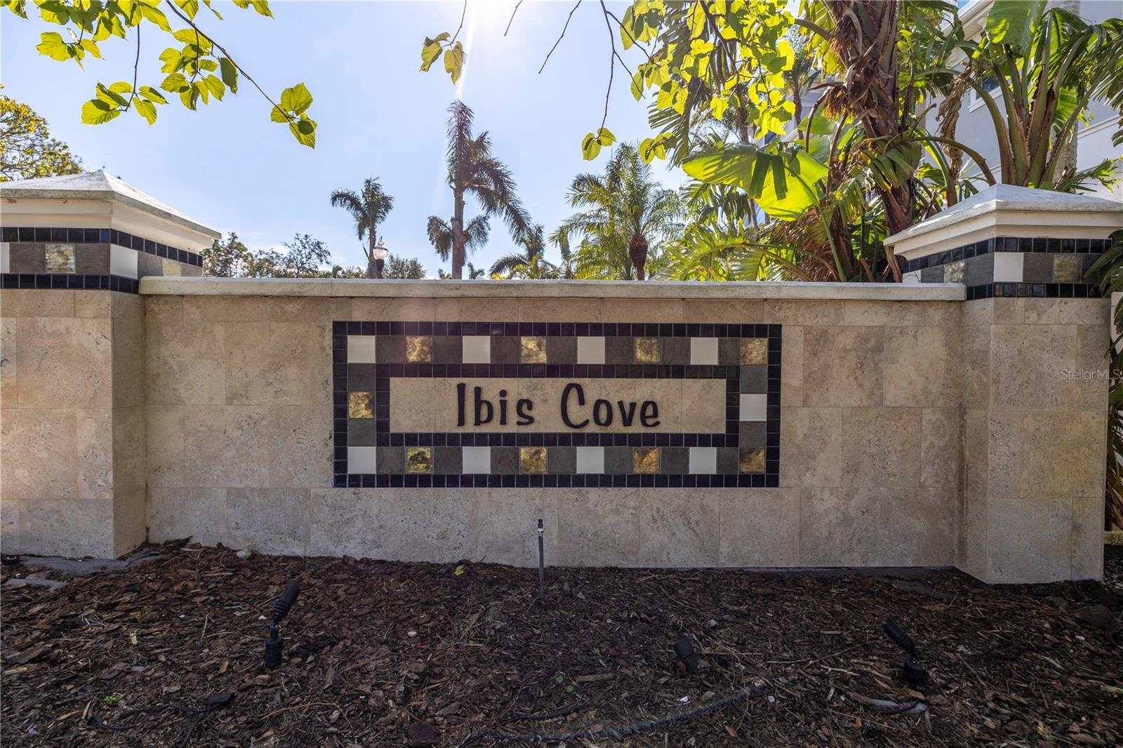 IBIS COVE - Residential