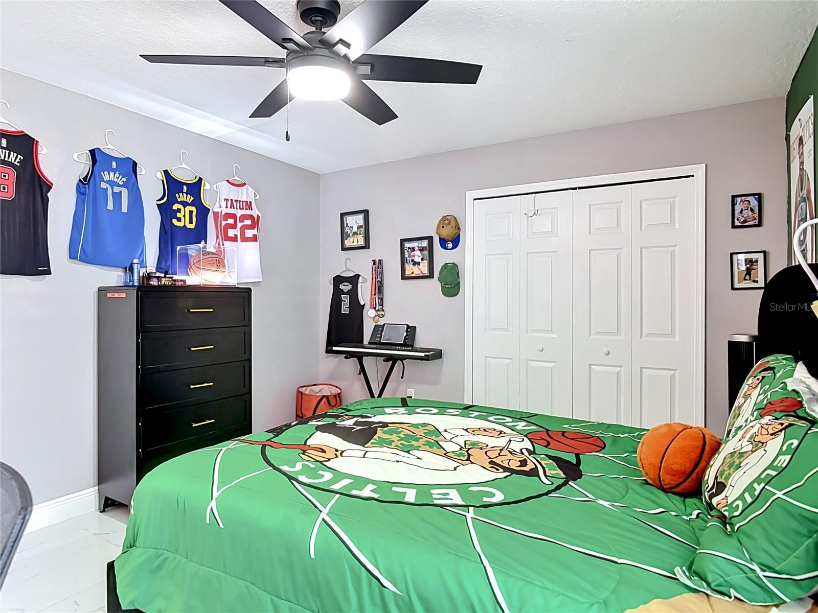 SAXON WOODS UNIT 01 - Residential