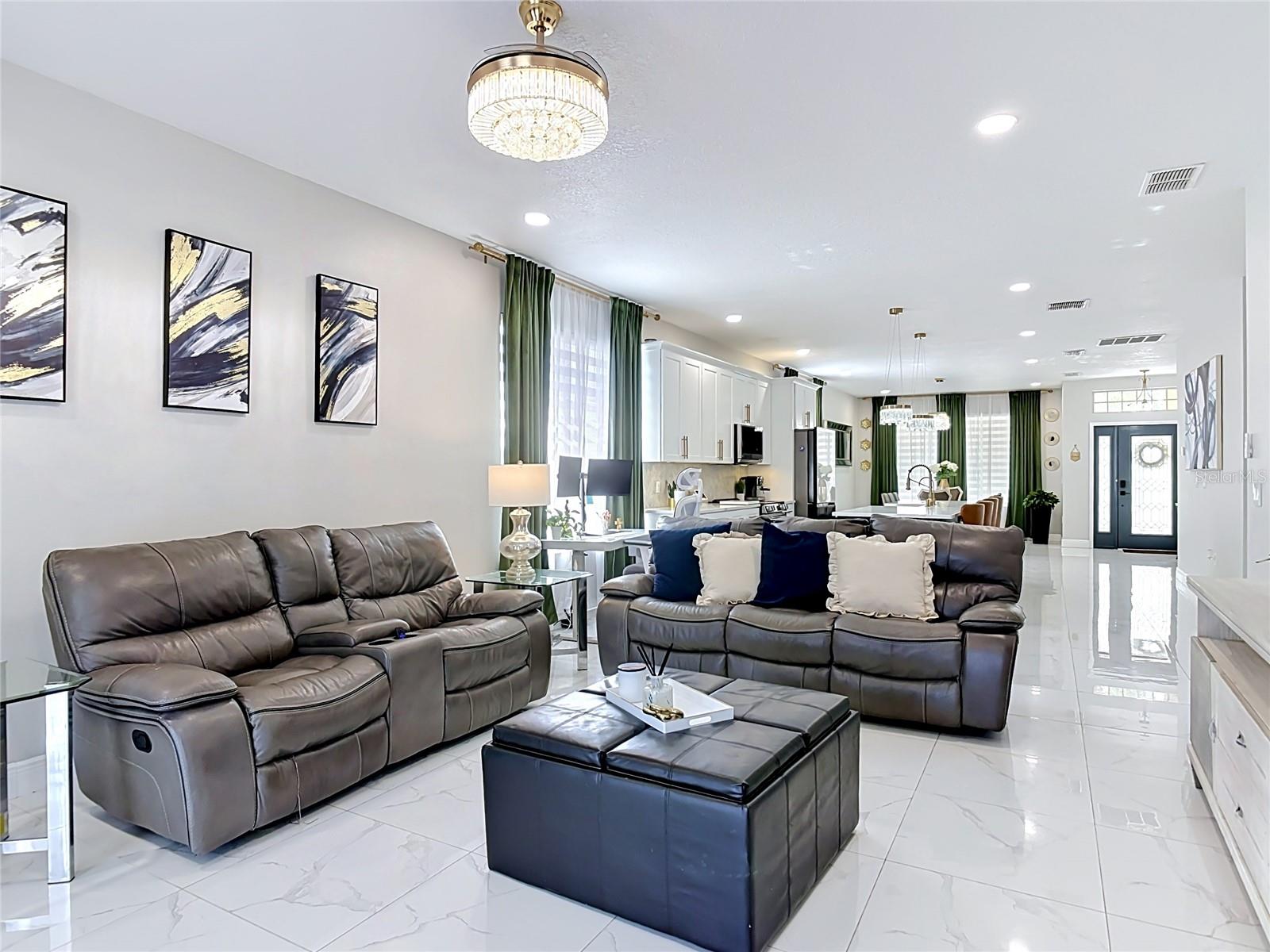 SAXON WOODS UNIT 01 - Residential
