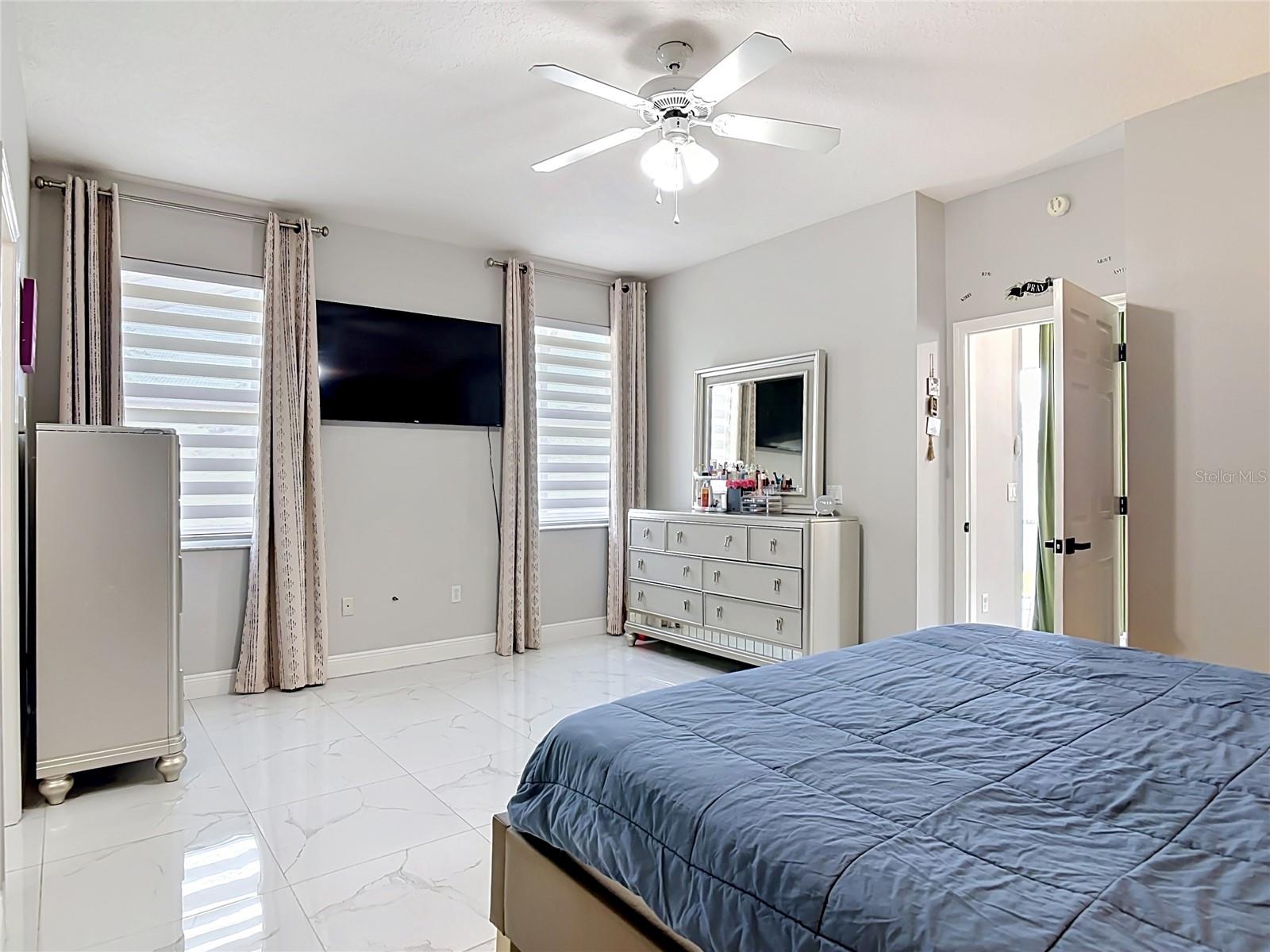 SAXON WOODS UNIT 01 - Residential