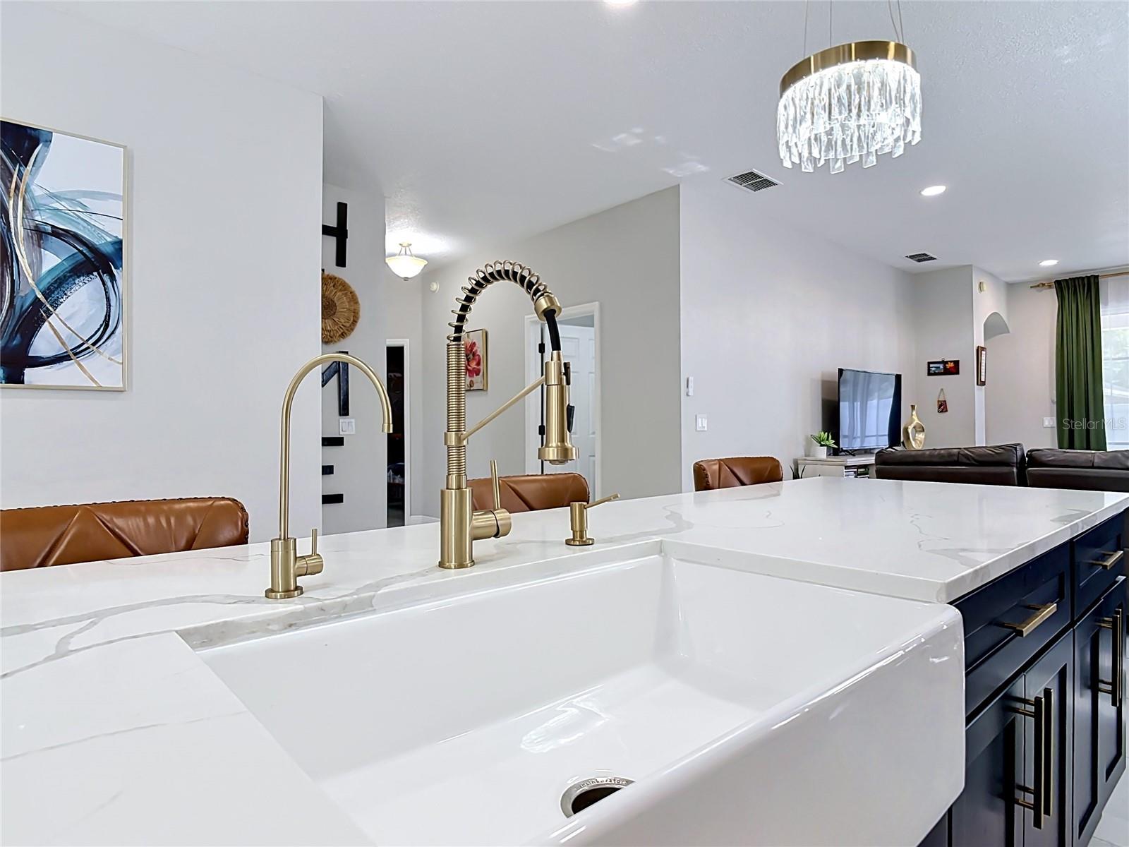 SAXON WOODS UNIT 01 - Residential
