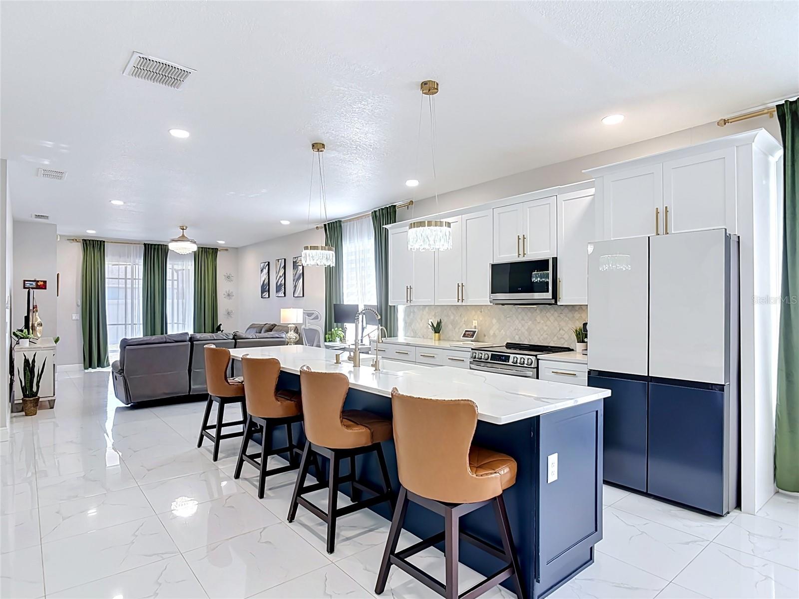 SAXON WOODS UNIT 01 - Residential