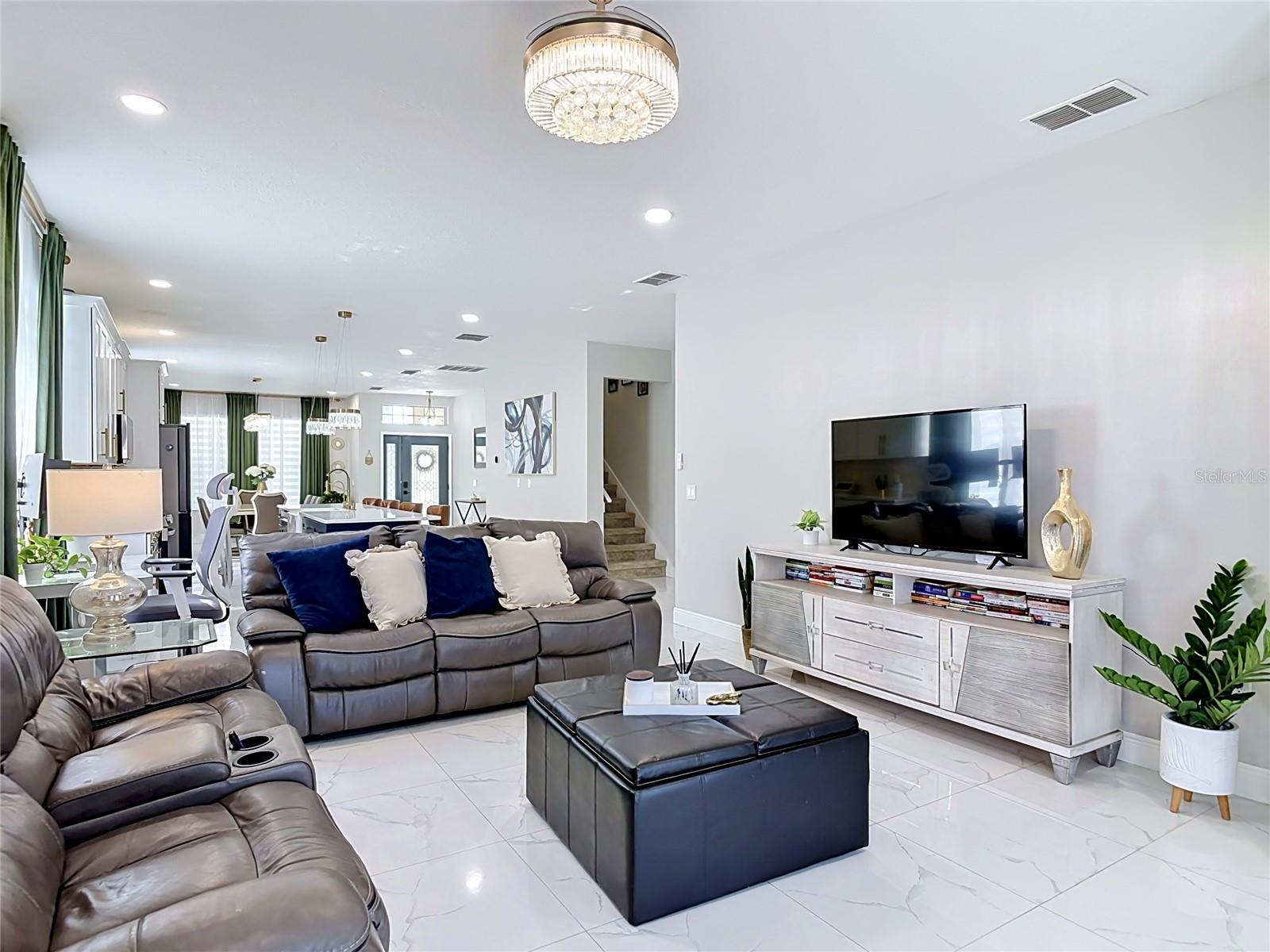 SAXON WOODS UNIT 01 - Residential