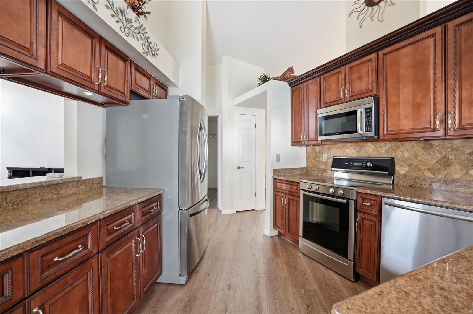 SPRING HILL - Residential