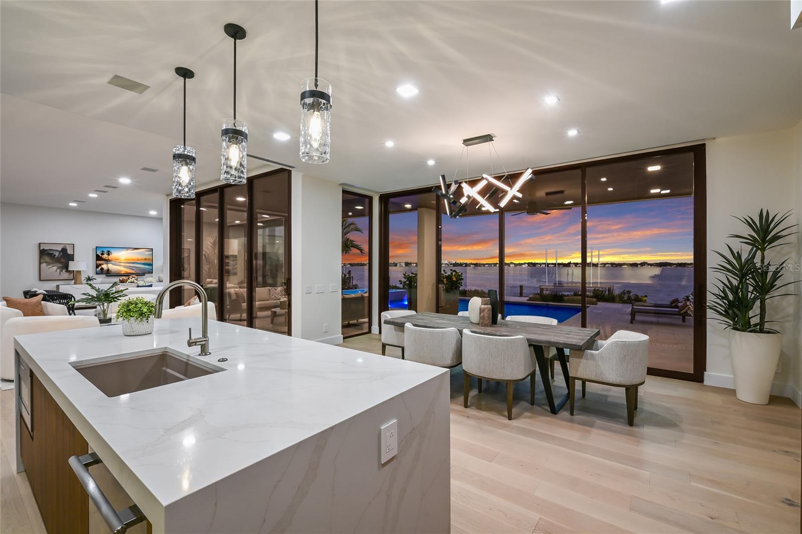 BIRD KEY SUB - Residential