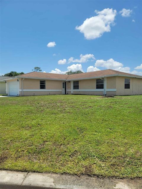 A home in KISSIMMEE