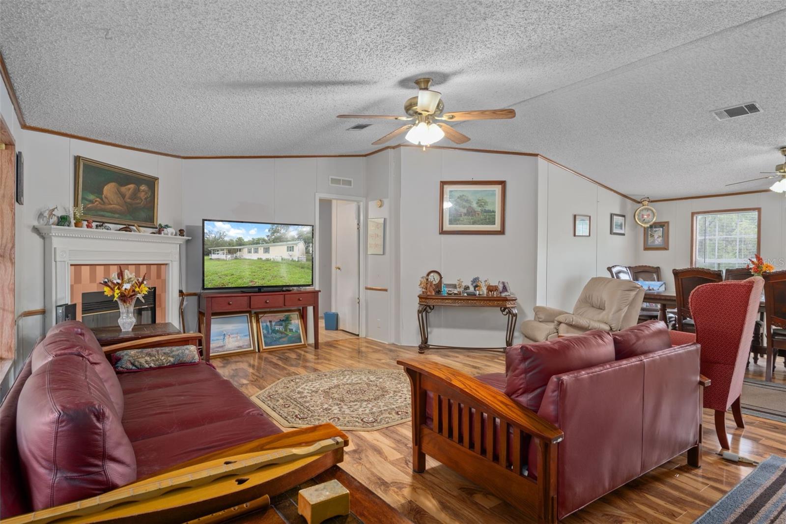 SPRING HILL UN 18 - Residential