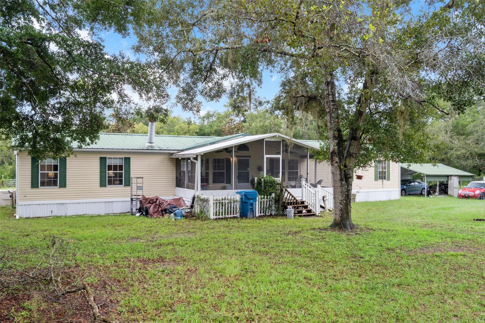 SPRING HILL UN 18 - Residential