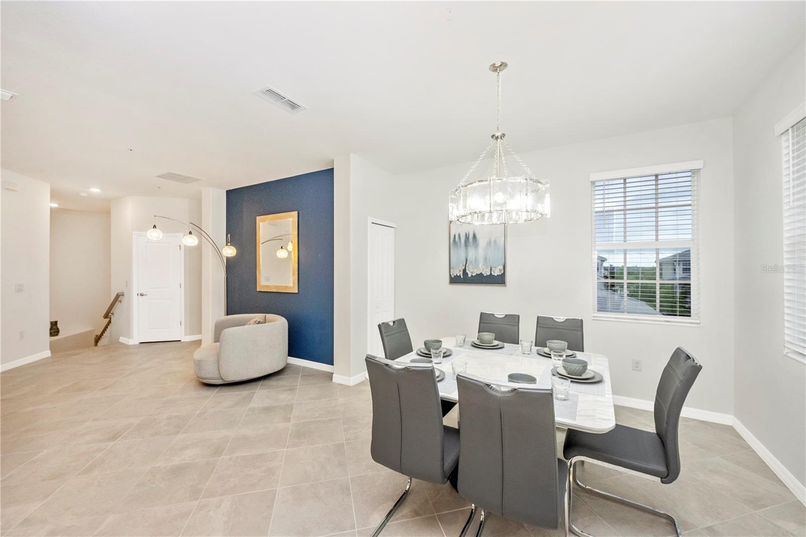 WELLEN PARK GOLF & COUNTRY CLUB - Residential Lease