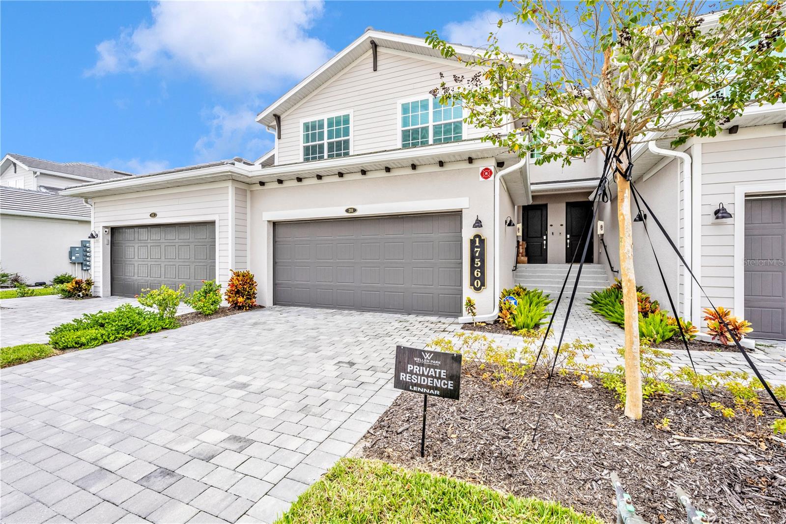 WELLEN PARK GOLF & COUNTRY CLUB - Residential Lease