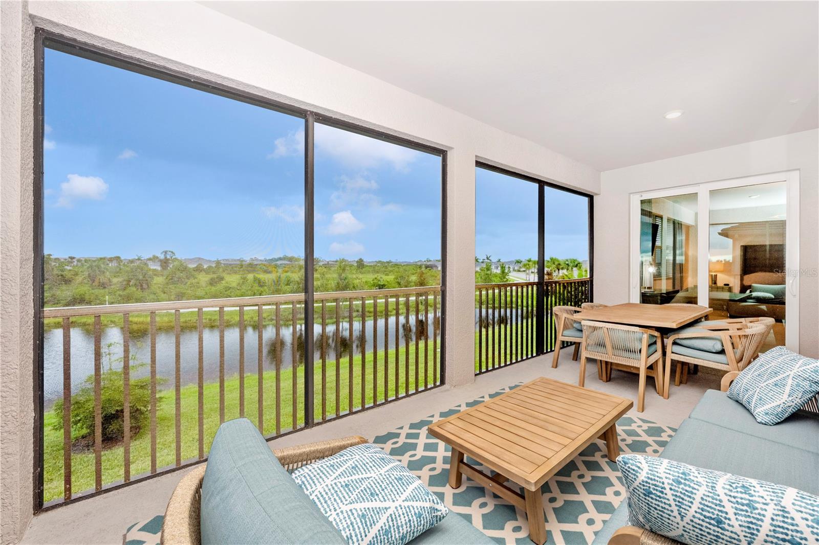 WELLEN PARK GOLF & COUNTRY CLUB - Residential Lease