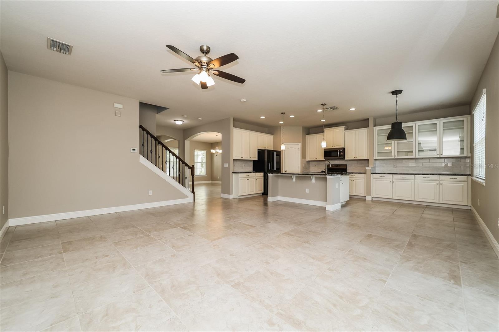 11140 SPRING POINT CIRCLE