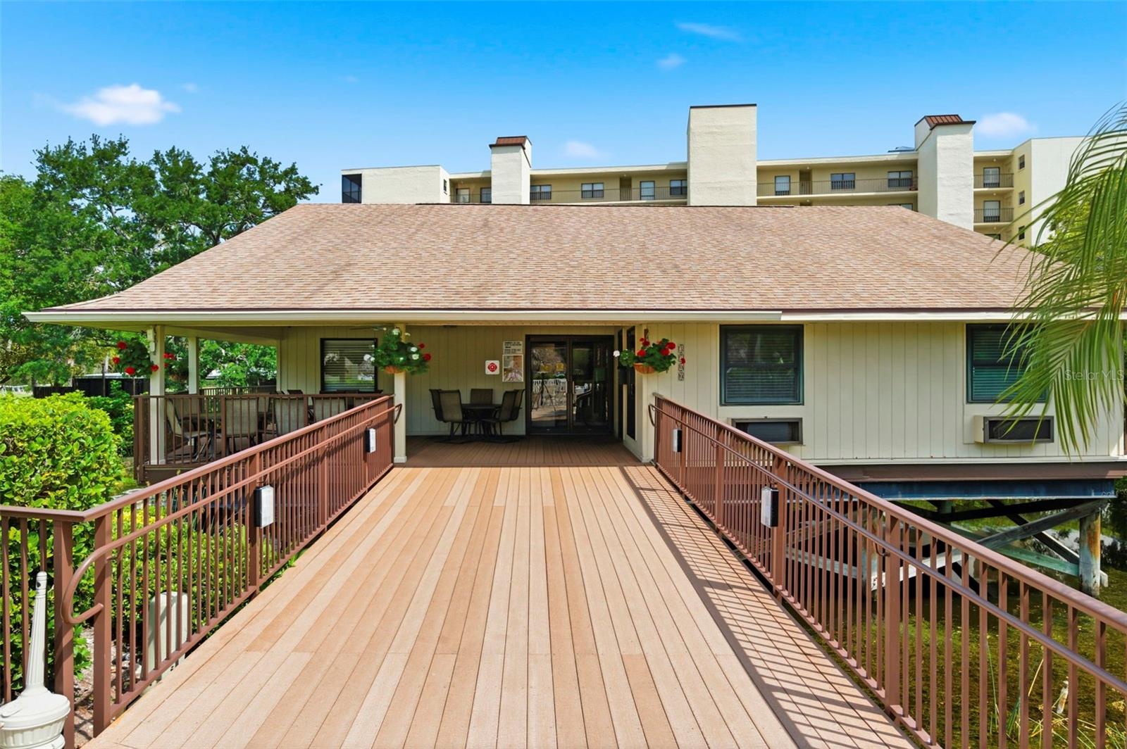 COVE CAY VILLAGE IV - Residential