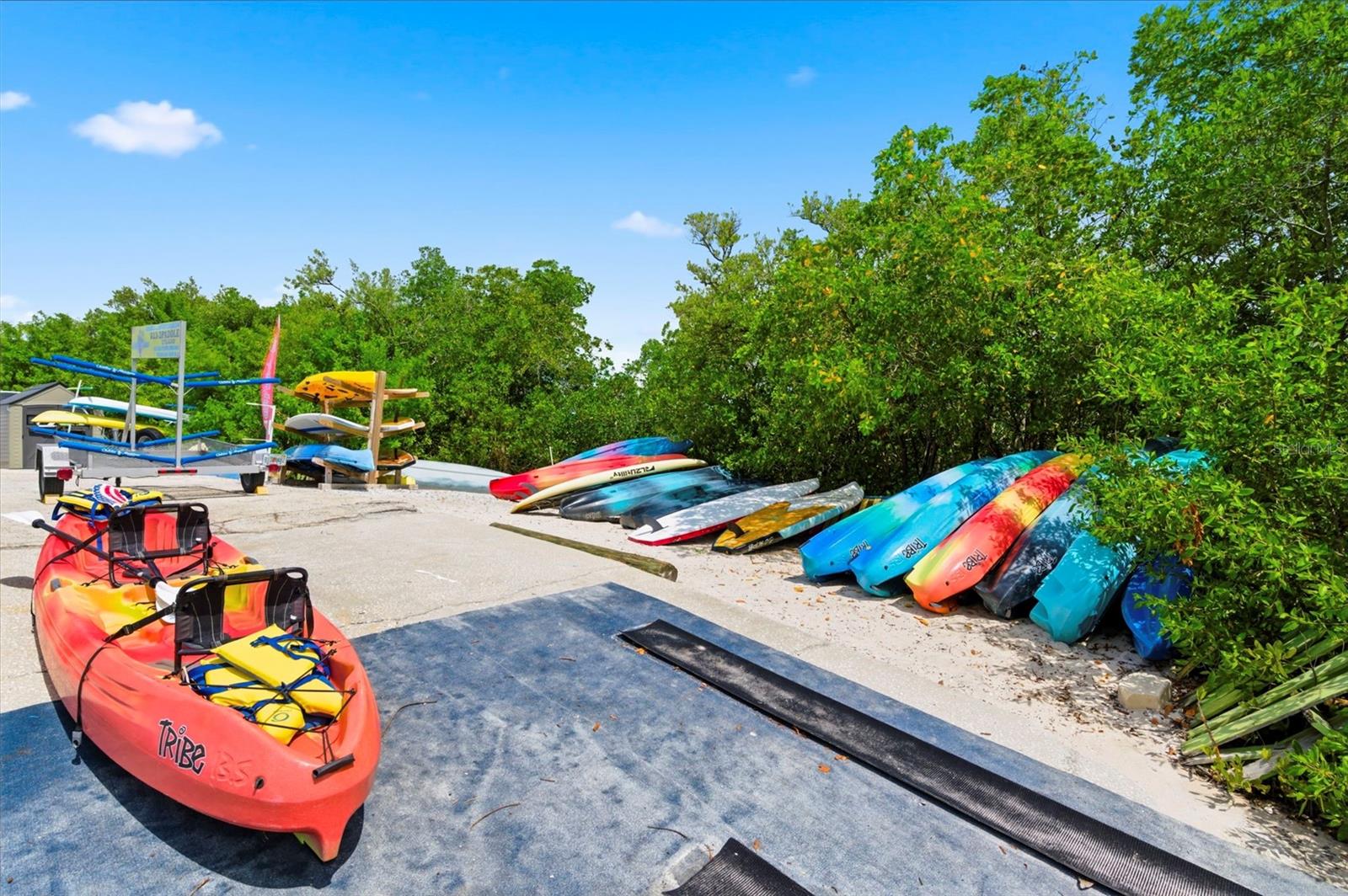 COVE CAY VILLAGE IV - Residential