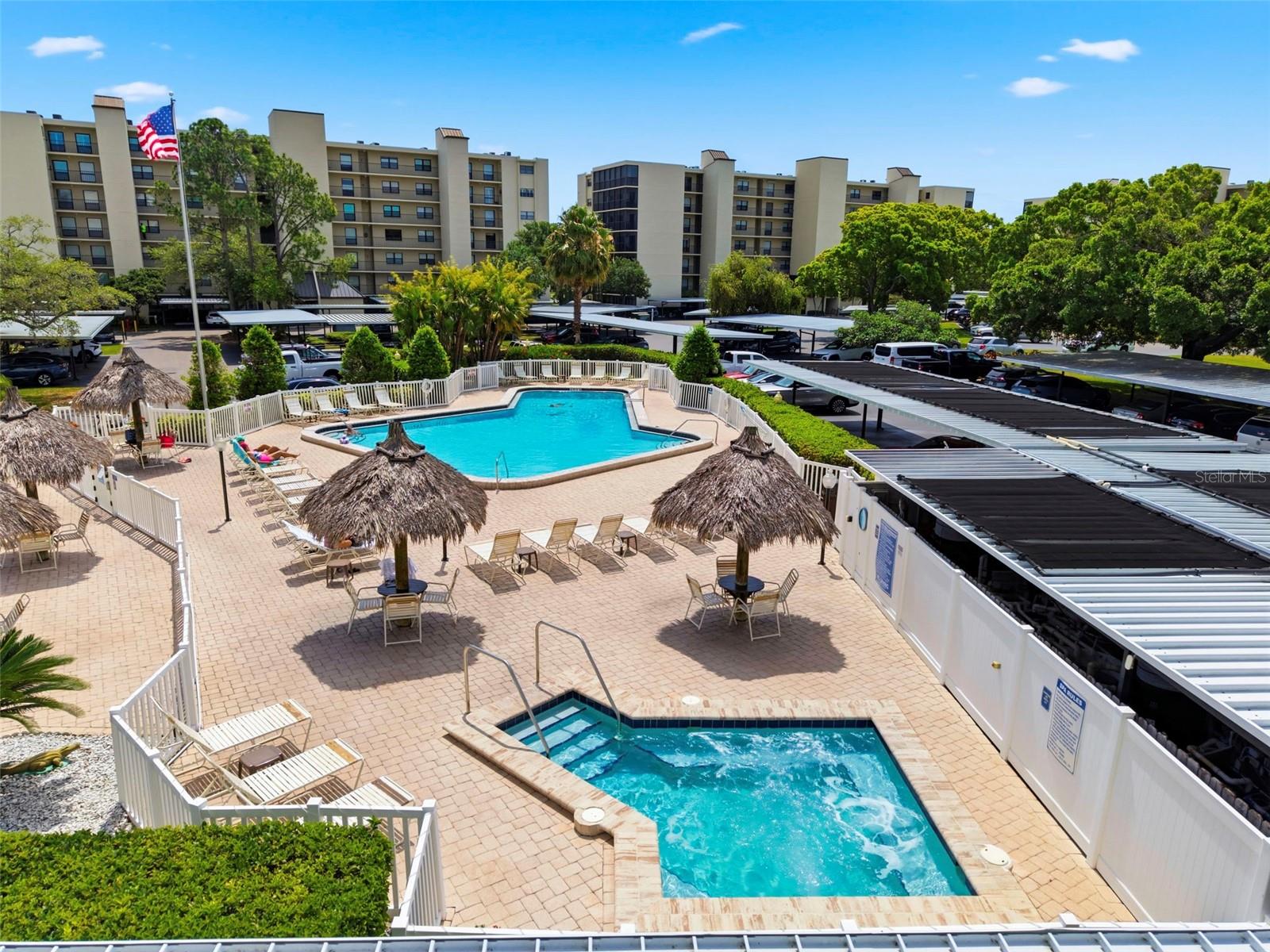 COVE CAY VILLAGE IV - Residential