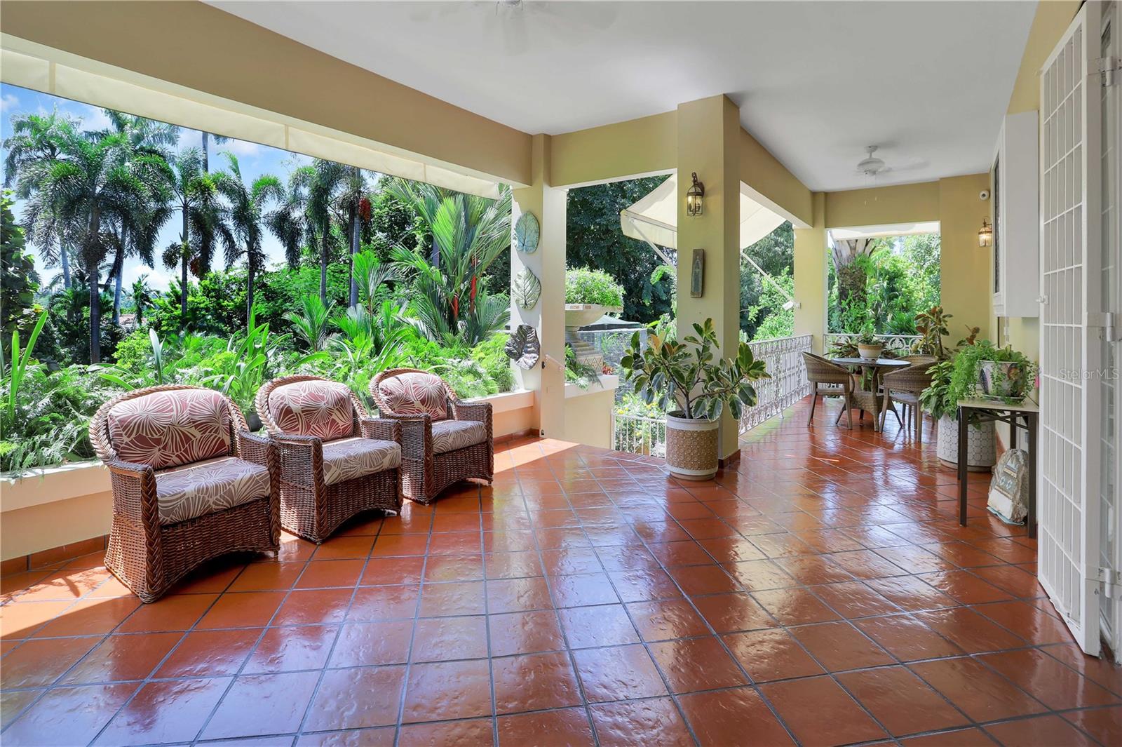 GHN- VILLA CAPARRA - Residential