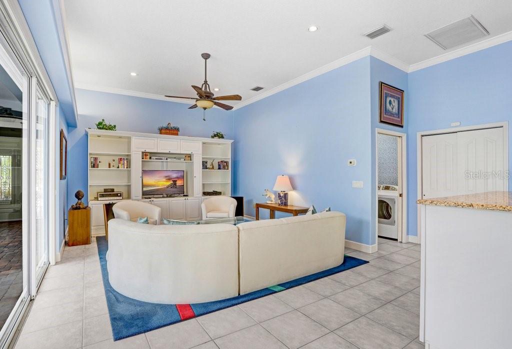 WESTCHASE - Residential