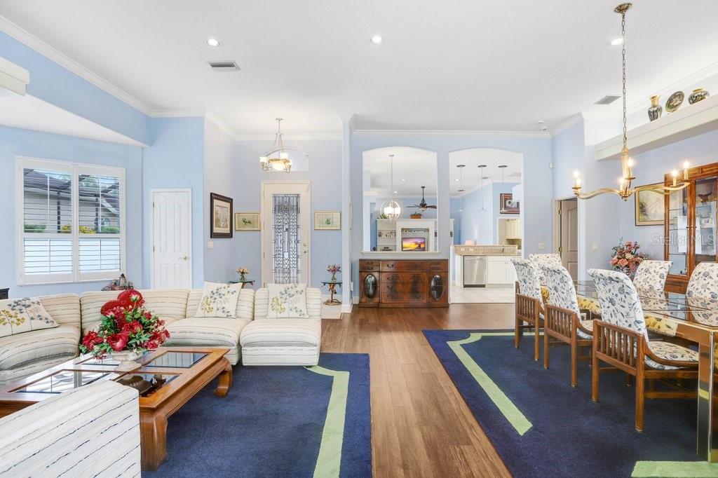 WESTCHASE - Residential