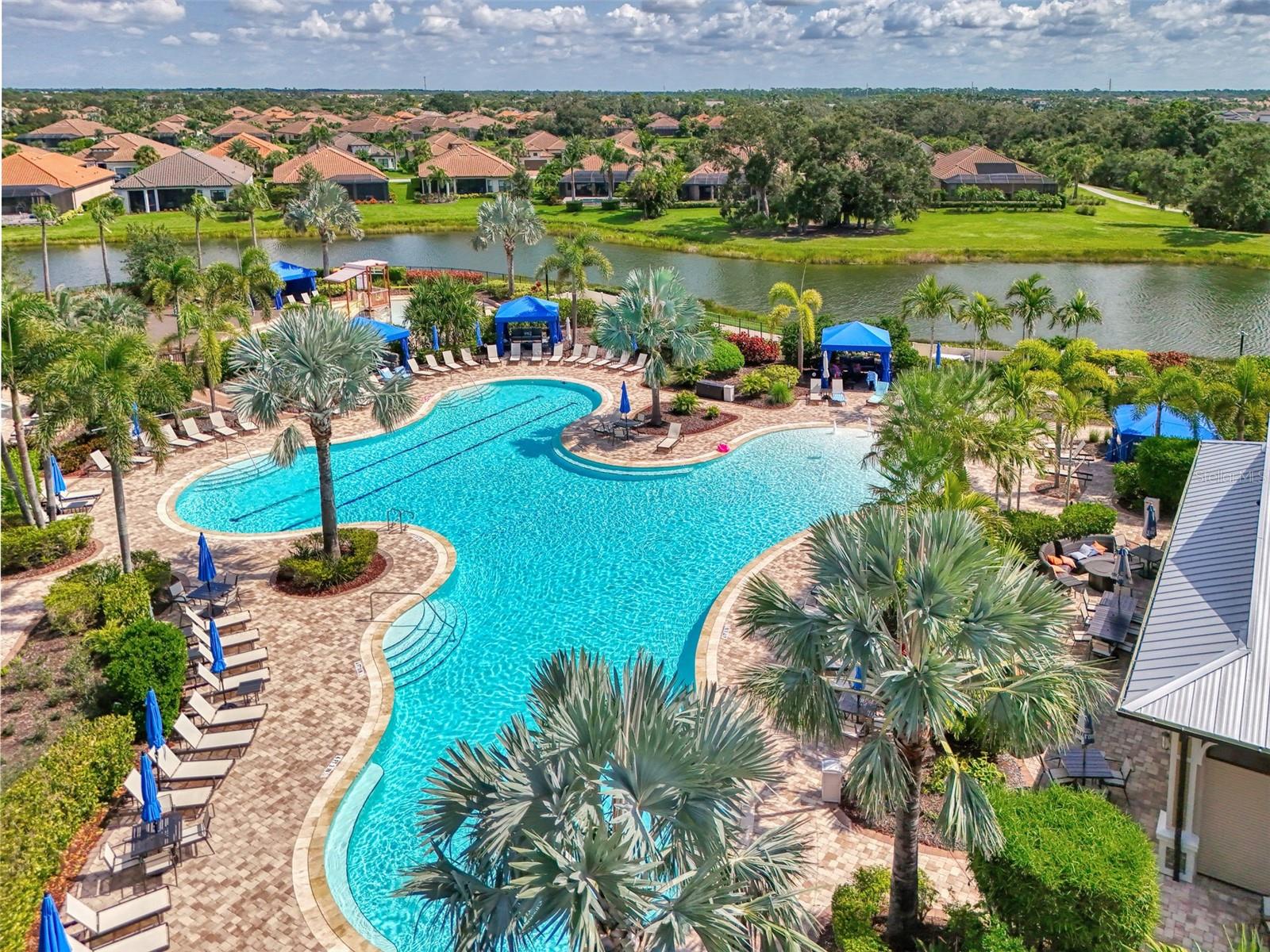 ESPLANADE ON PALMER RANCH - Residential