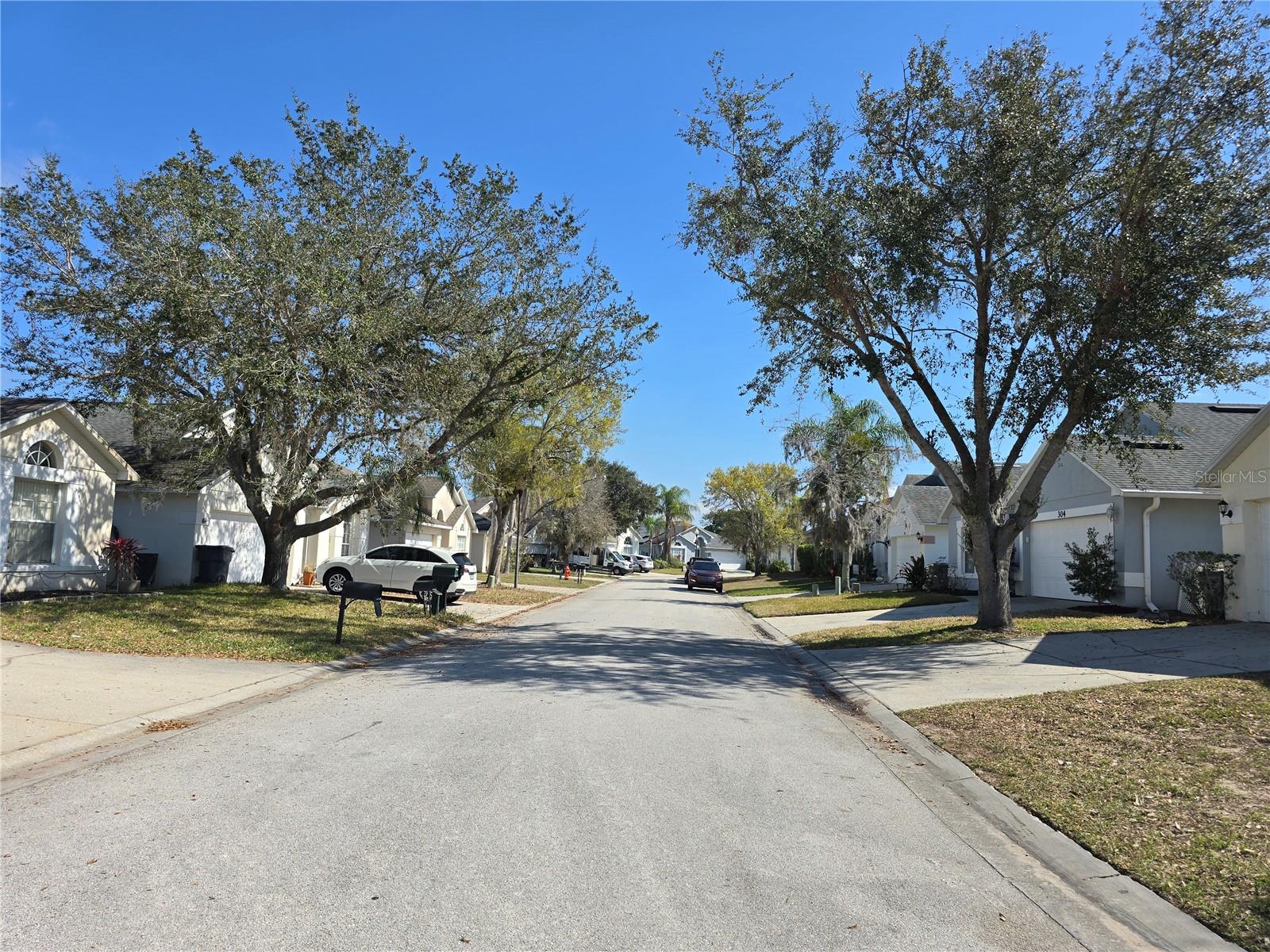 BRIDGEWATER AT TOWN CENTER - Residential Lease