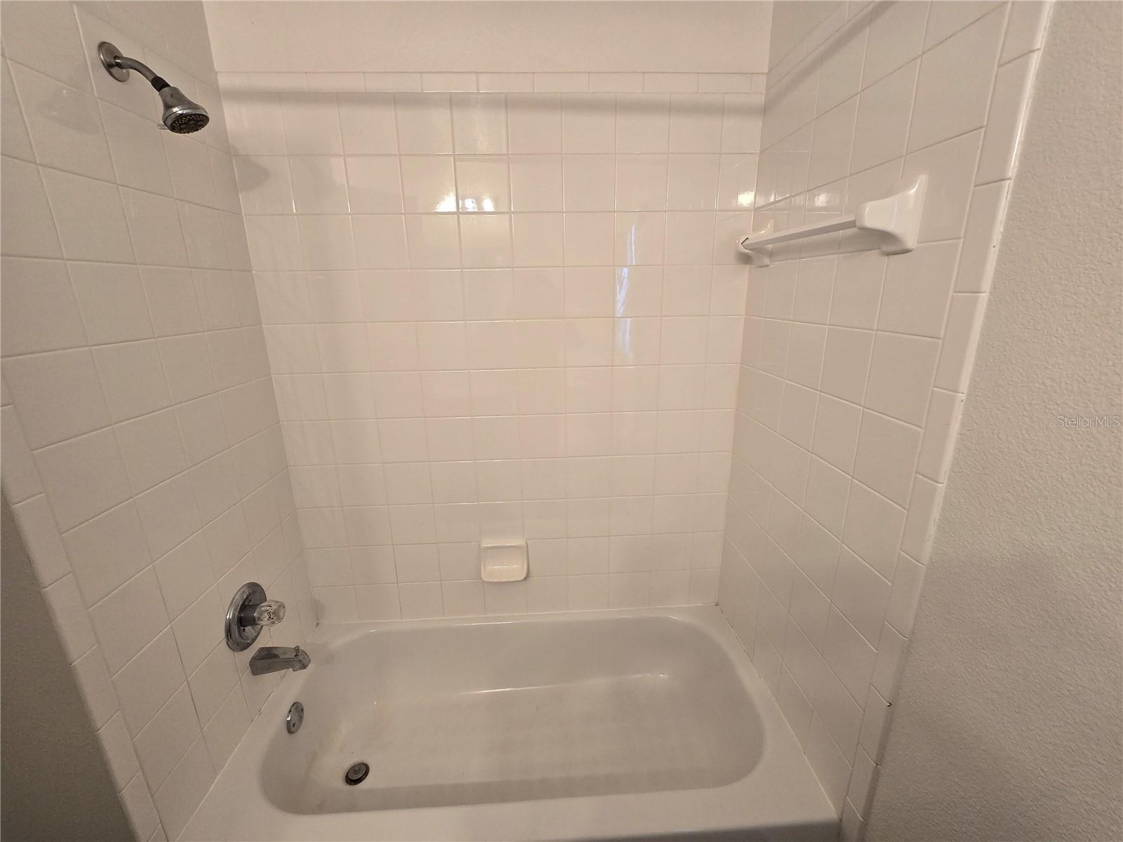 BRIDGEWATER AT TOWN CENTER - Residential Lease