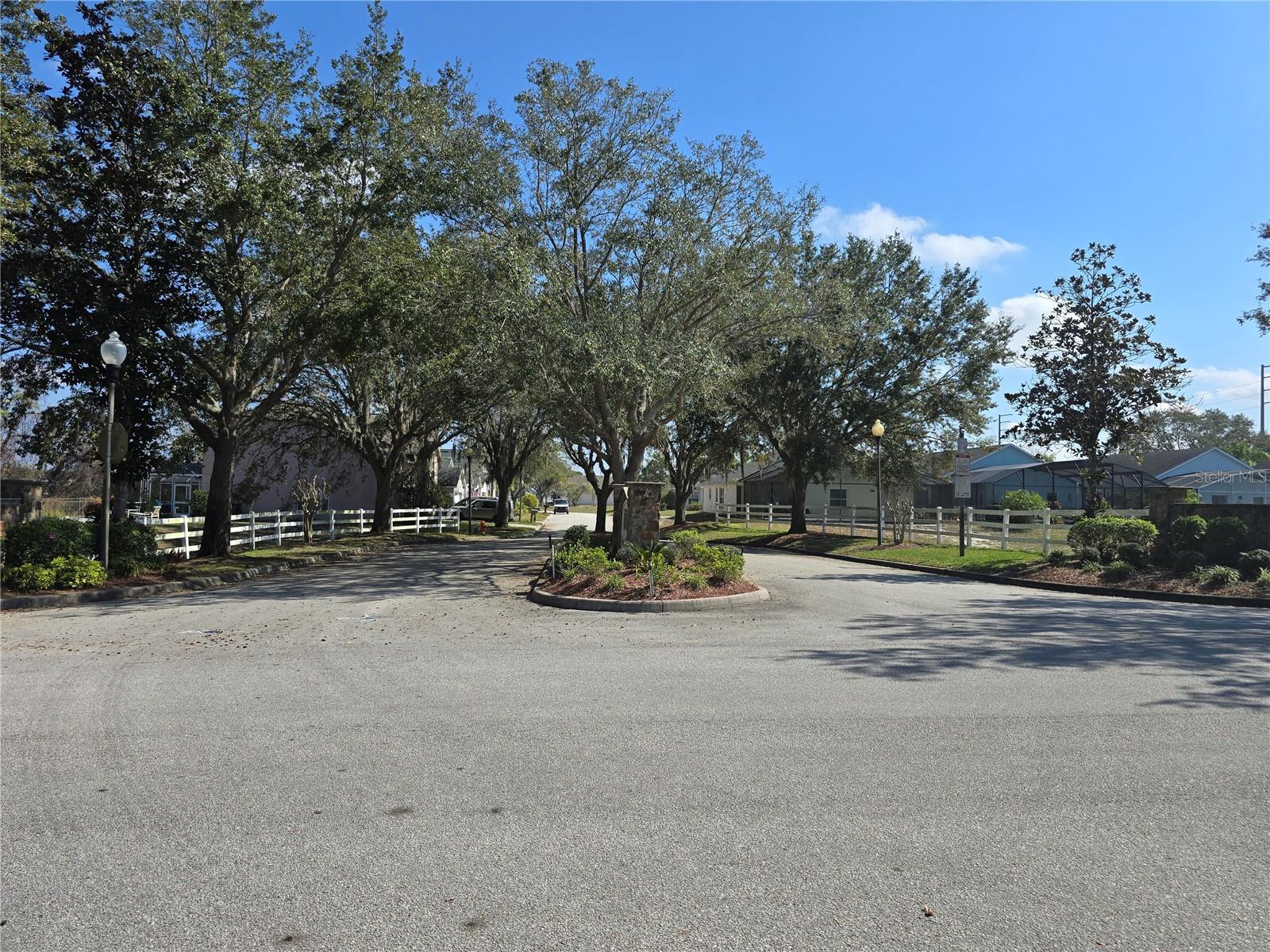 BRIDGEWATER AT TOWN CENTER - Residential Lease