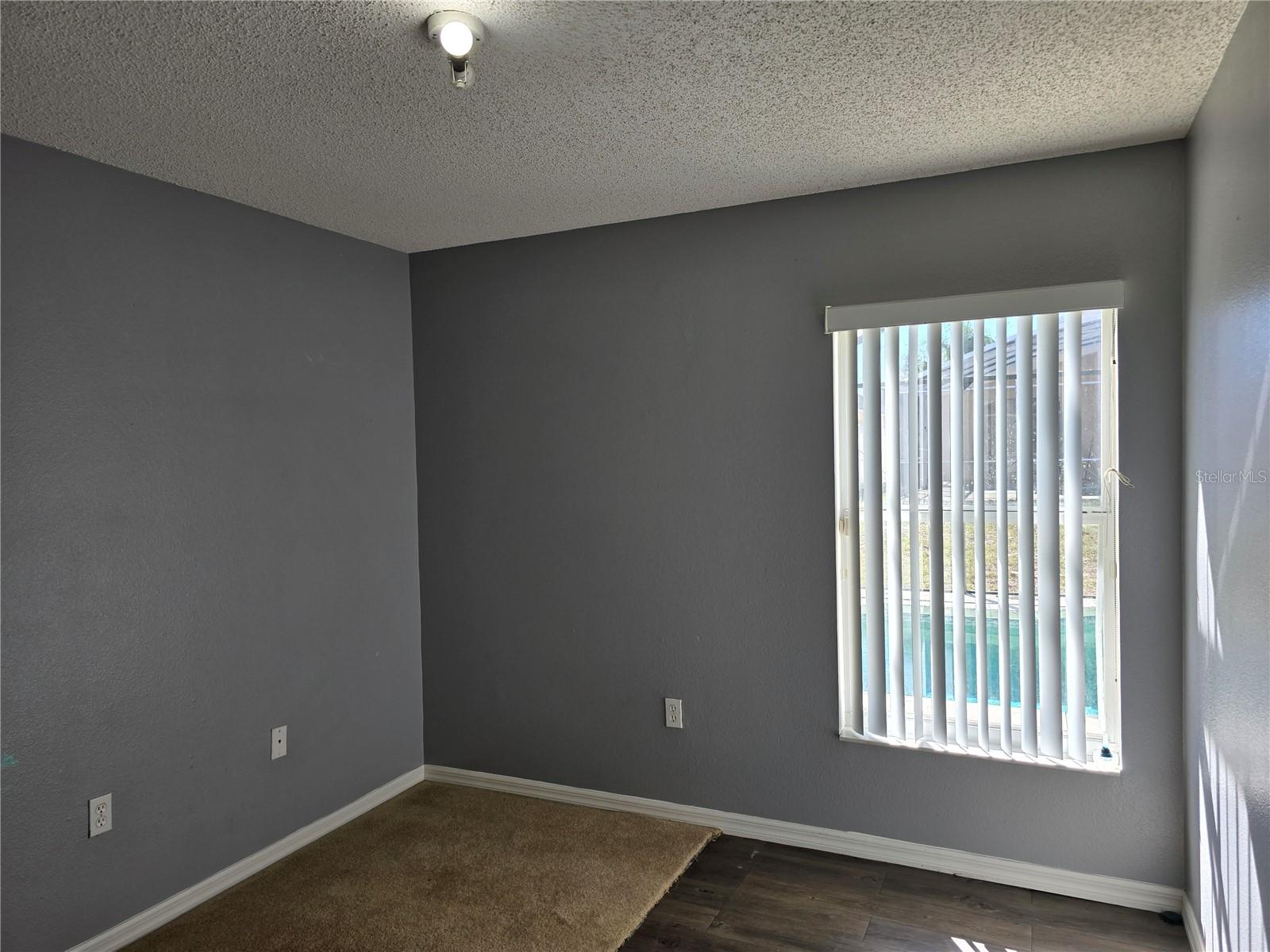BRIDGEWATER AT TOWN CENTER - Residential Lease