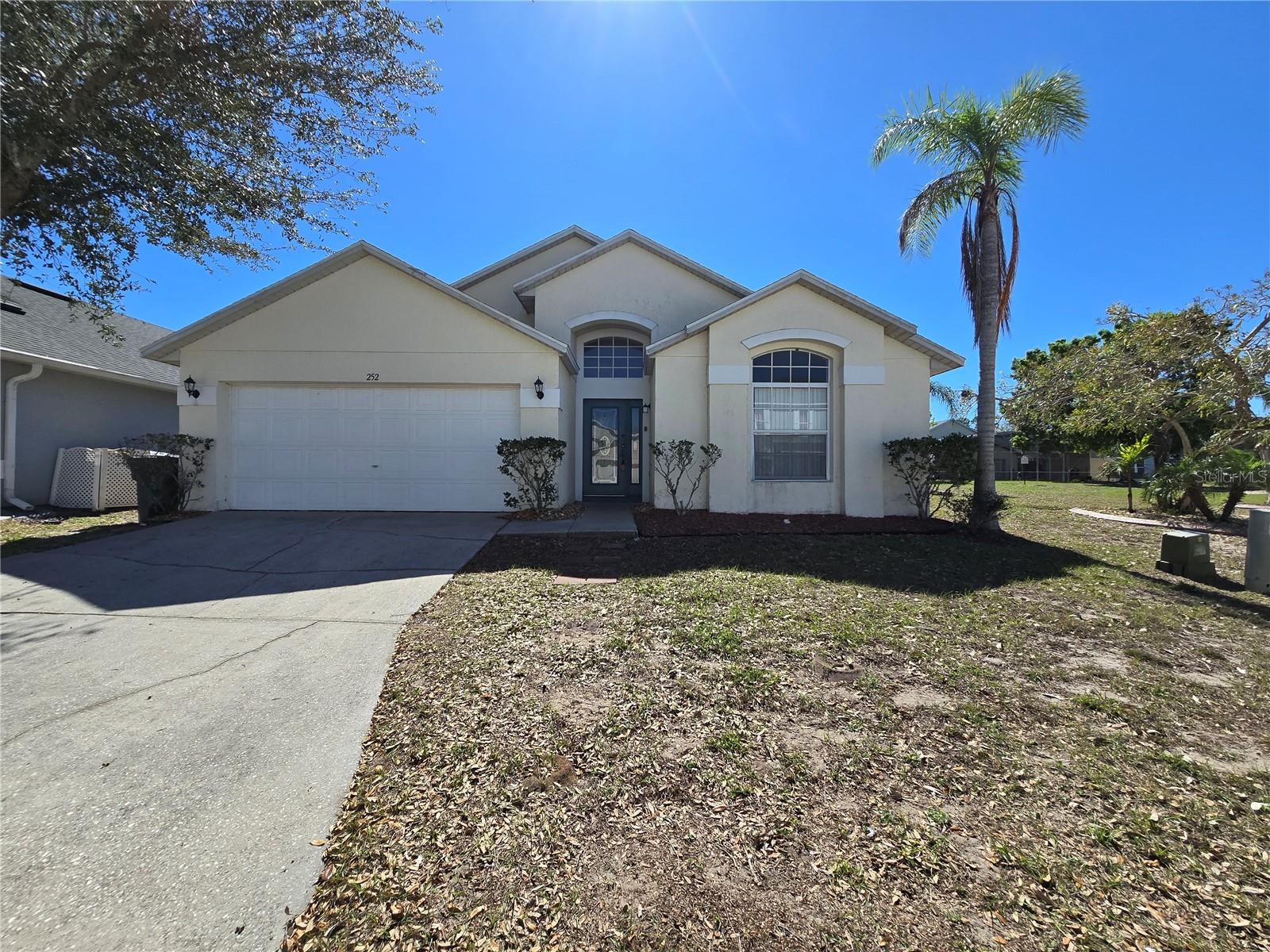 BRIDGEWATER AT TOWN CENTER - Residential Lease