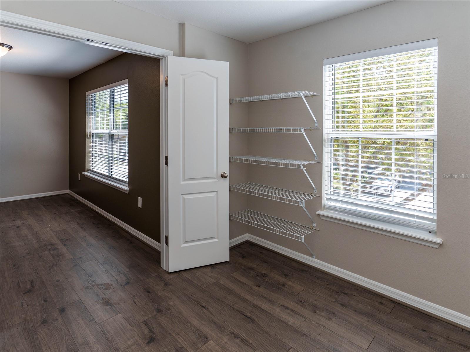 COLONY LAKES - Residential Lease