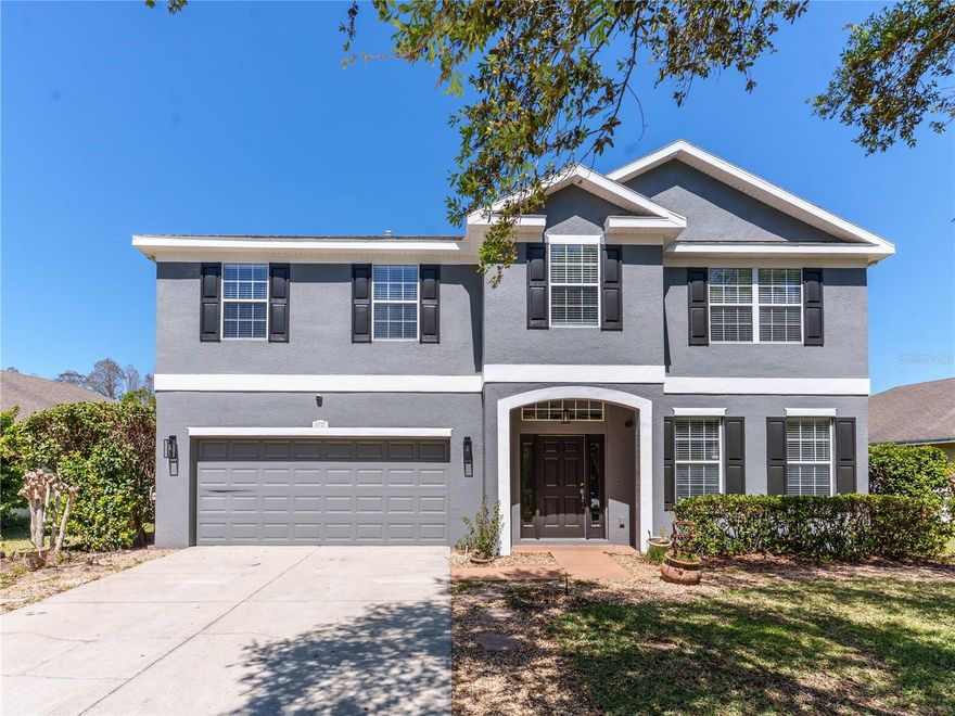 We here at Veranda Realty are pleased to share a beautiful 4-bedroom, 2.5-bathroom home now available for rent in the Colony Lakes community. This property includes a 2-car garage and a layout perfect for entertaining, featuring formal living and dining rooms.

The home has been freshly painted inside and out, with updated flooring upstairs and tile throughout the main living areas. For added convenience, the laundry room is located on the second floor near the bedrooms. The primary suite includes an extra-large walk-in closet and a spacious sitting area suitable for a reading nook or private office.

Ideally situated for an easy commute to Tampa via the Suncoast Parkway, the property is also close to Hudson Beach, local shopping, and Orlando’s theme parks.

All showings are by appointment, and $75.00 application fee applies for each adult over the age of 18.
Give us a call this one just might be home.