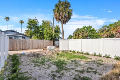 A home in TAMPA