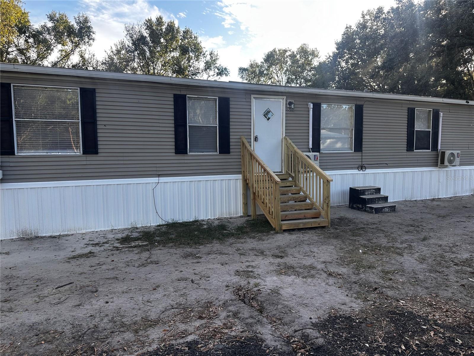 TROPICAL ACRES SOUTH UNIT 3 - Residential Lease
