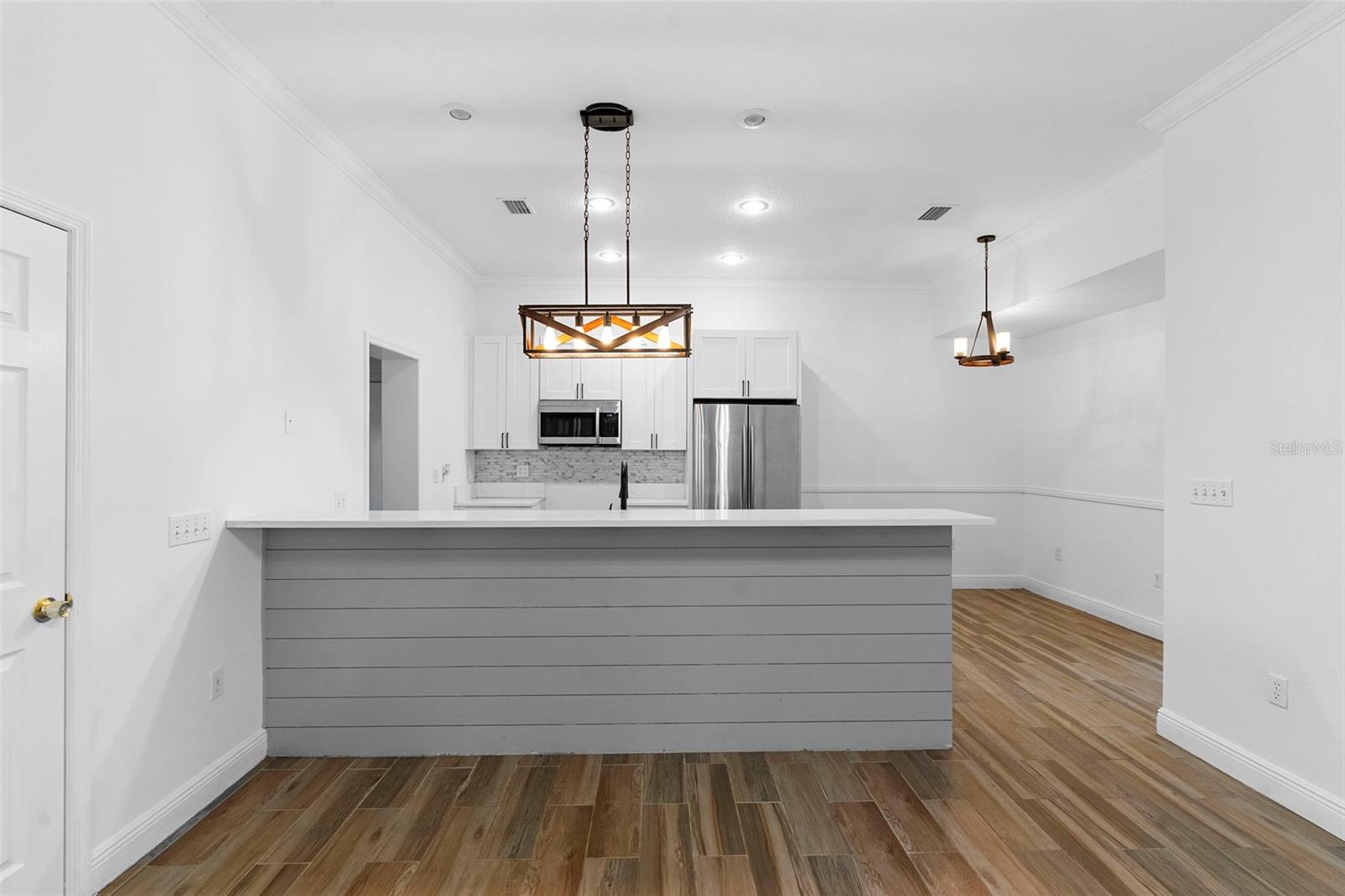 RUNNYMEDE NORTH HALF TOWN OF - Residential