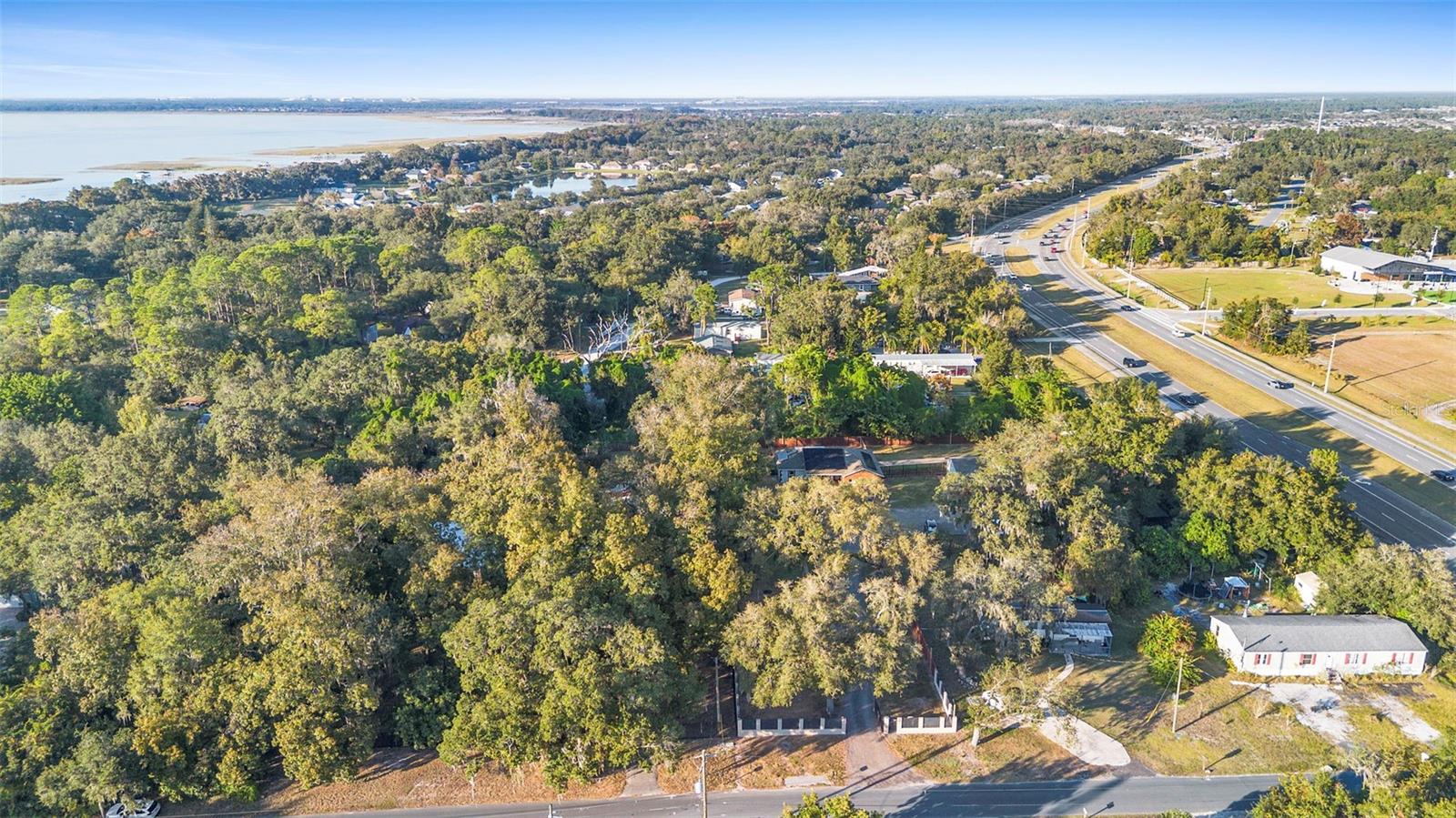 RUNNYMEDE NORTH HALF TOWN OF - Residential