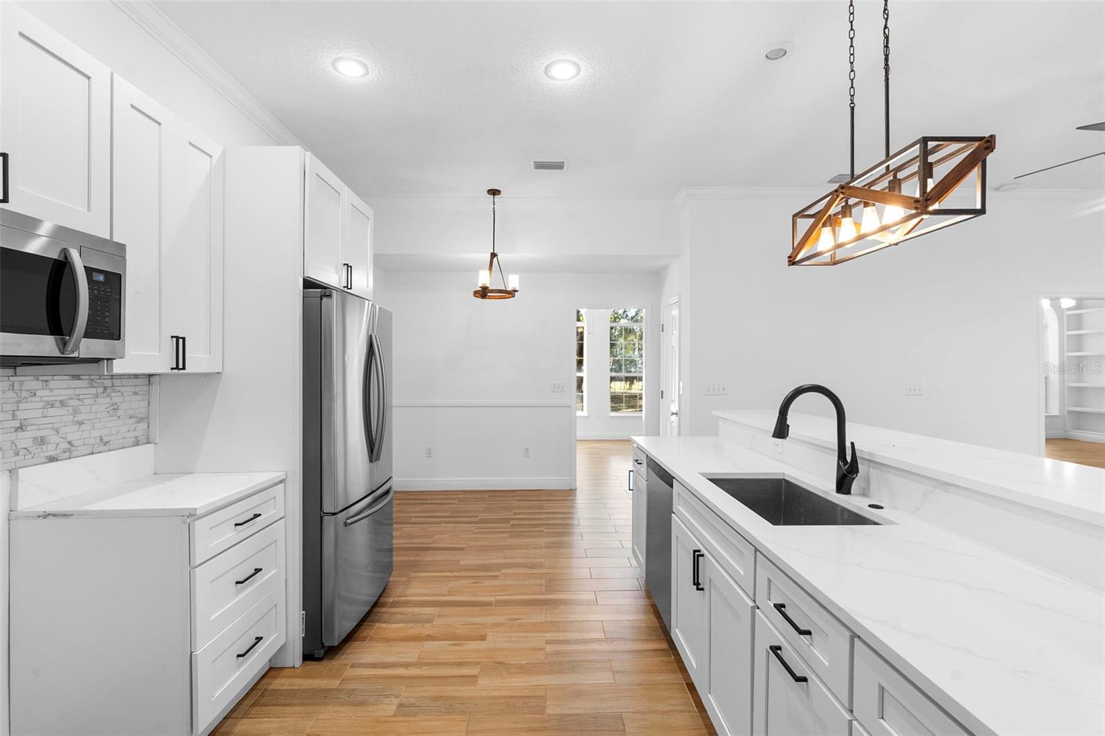 RUNNYMEDE NORTH HALF TOWN OF - Residential