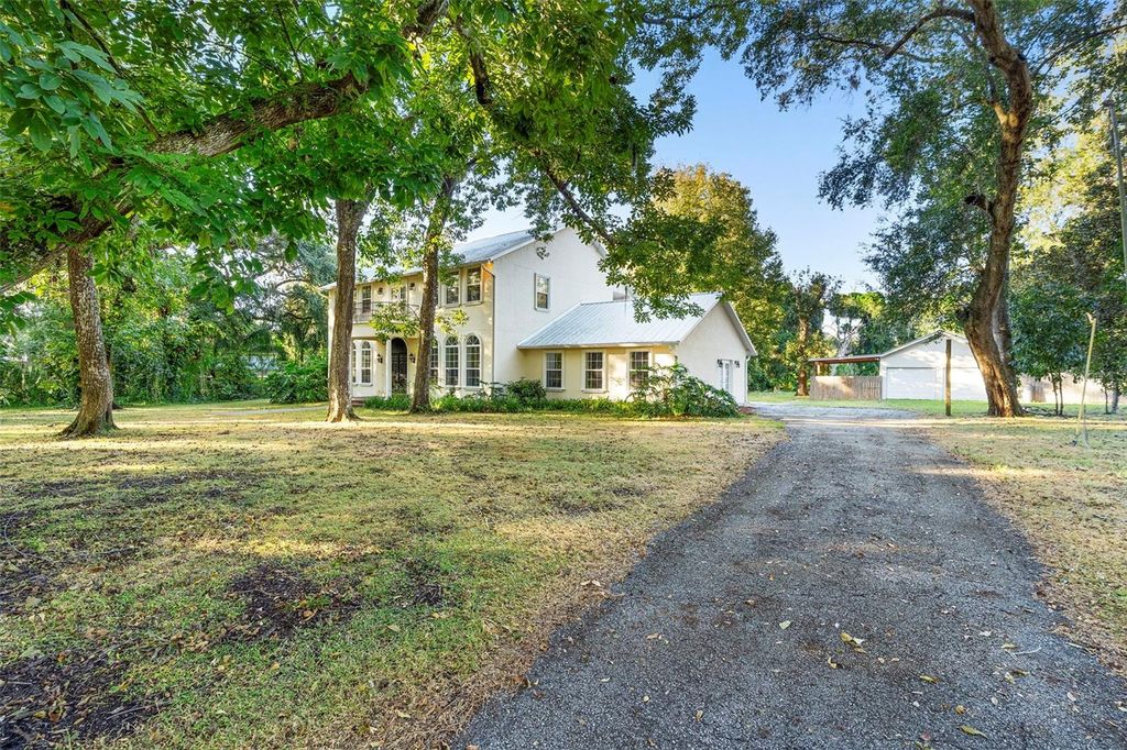 Photo of 4855 Lillian Black Road, Saint Cloud, FL 34771 (MLS # O6363344)