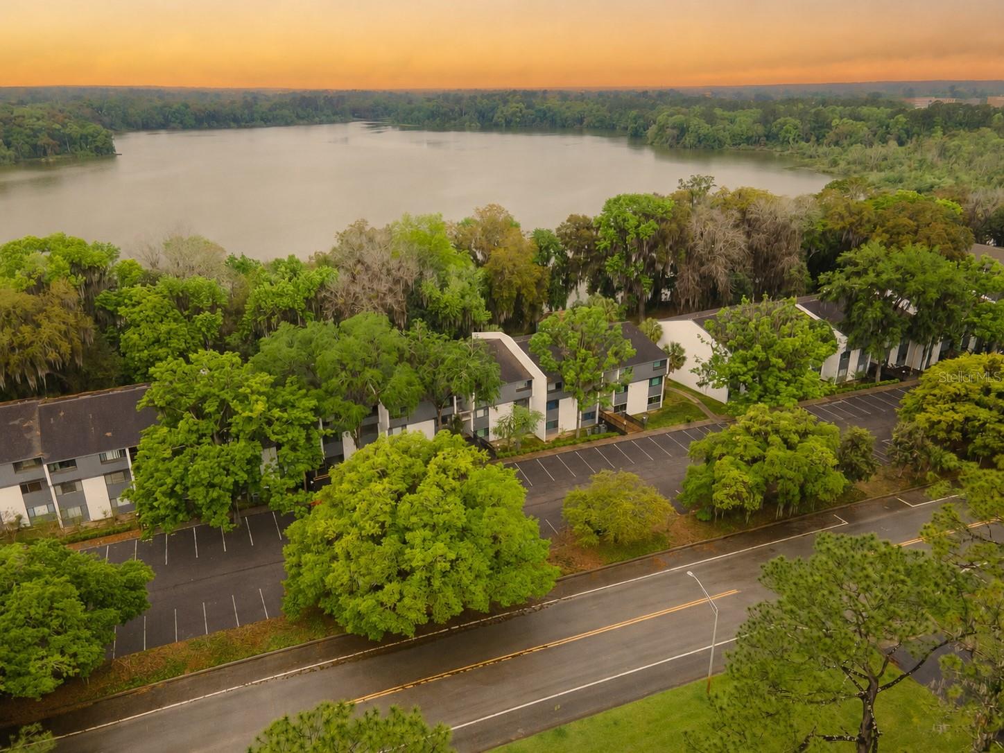 BIVENS LAKE ESTATE S - Residential
