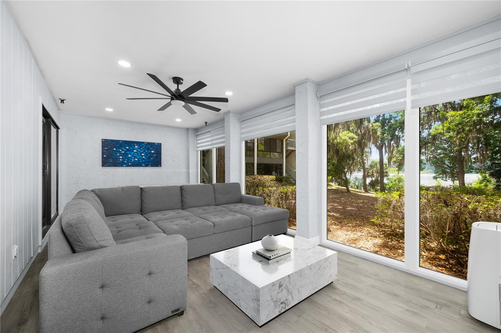 BIVENS LAKE ESTATE S - Residential