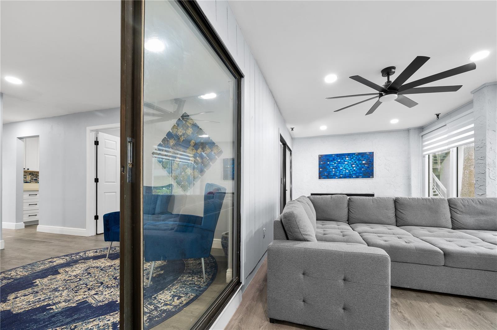 BIVENS LAKE ESTATE S - Residential