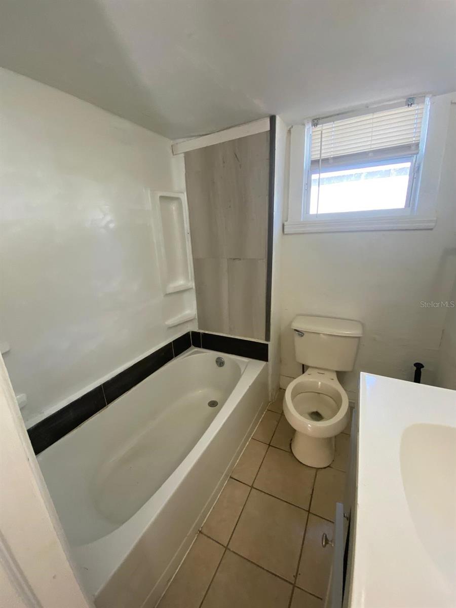 ANGEBILT ADD - Residential Lease