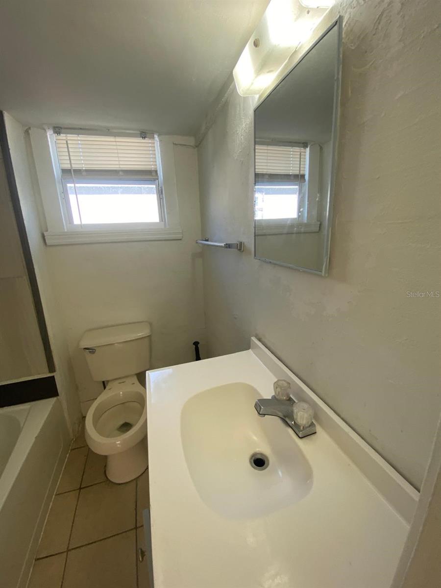 ANGEBILT ADD - Residential Lease